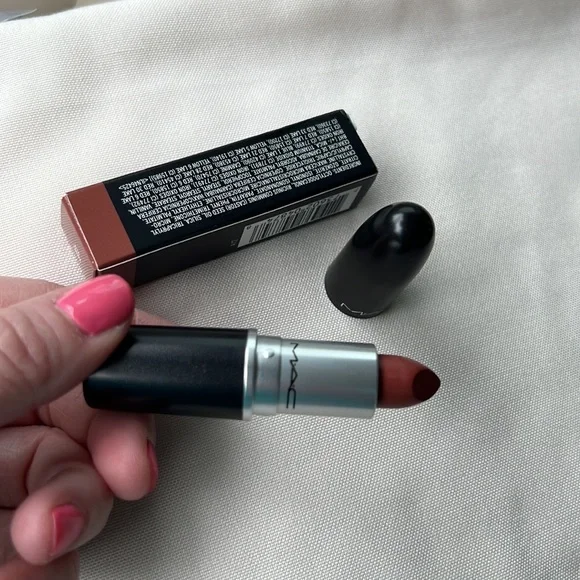 Mac Cosmetics makeup Matte Lipstick new color Taupe 616 Muted reddish taupe - Picture 3 of 9